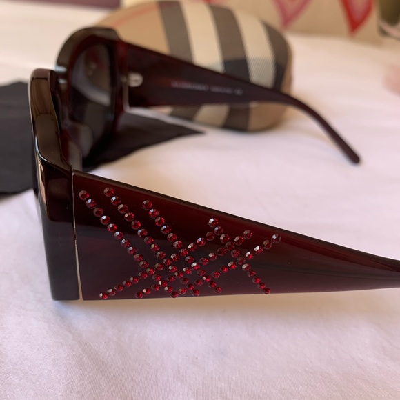 EUC Burberry Sunglasses with Swarovski Crystals - Picture 4 of 8